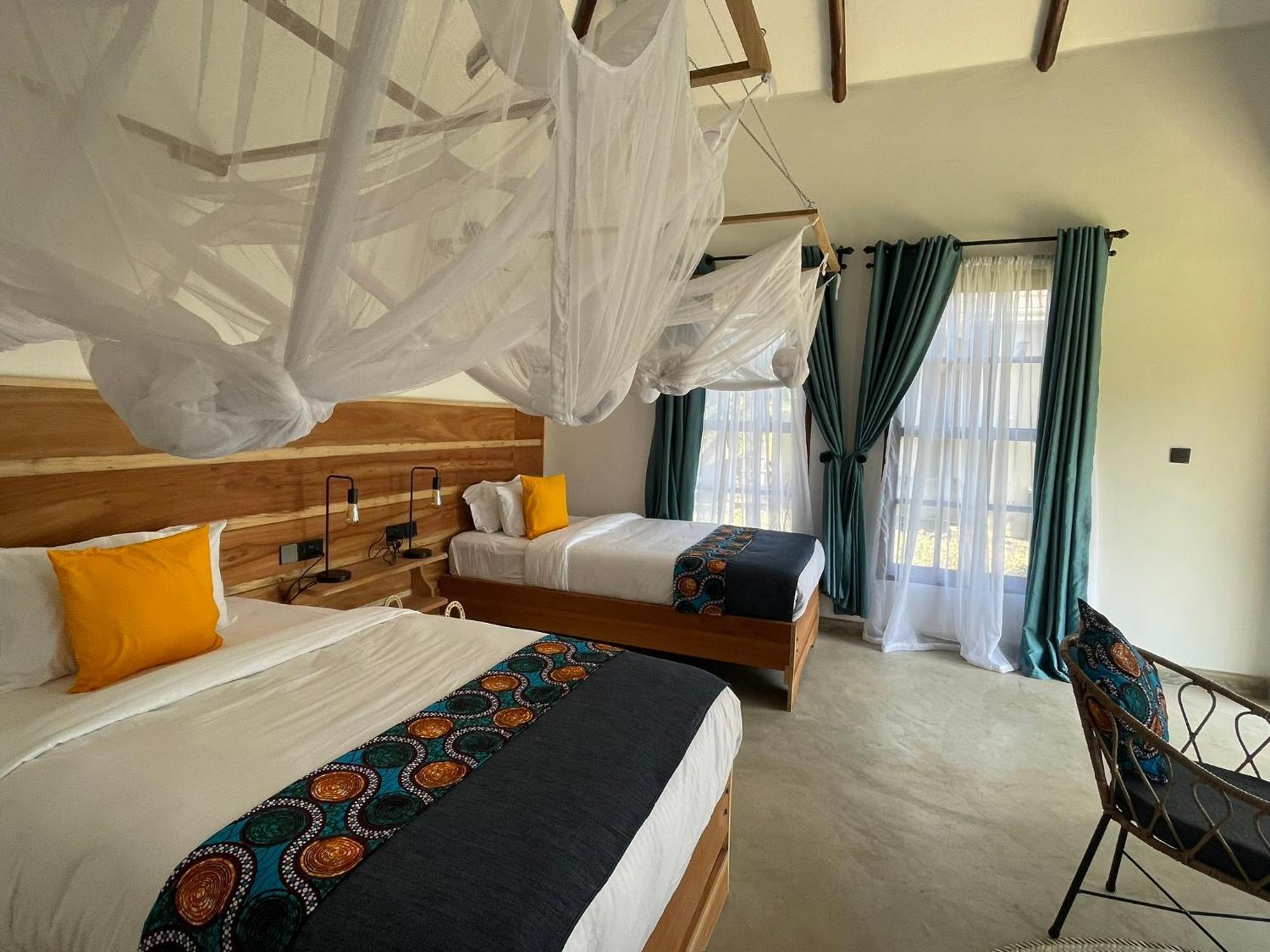 Tanzania Safari Lodge Аруша Экстерьер фото