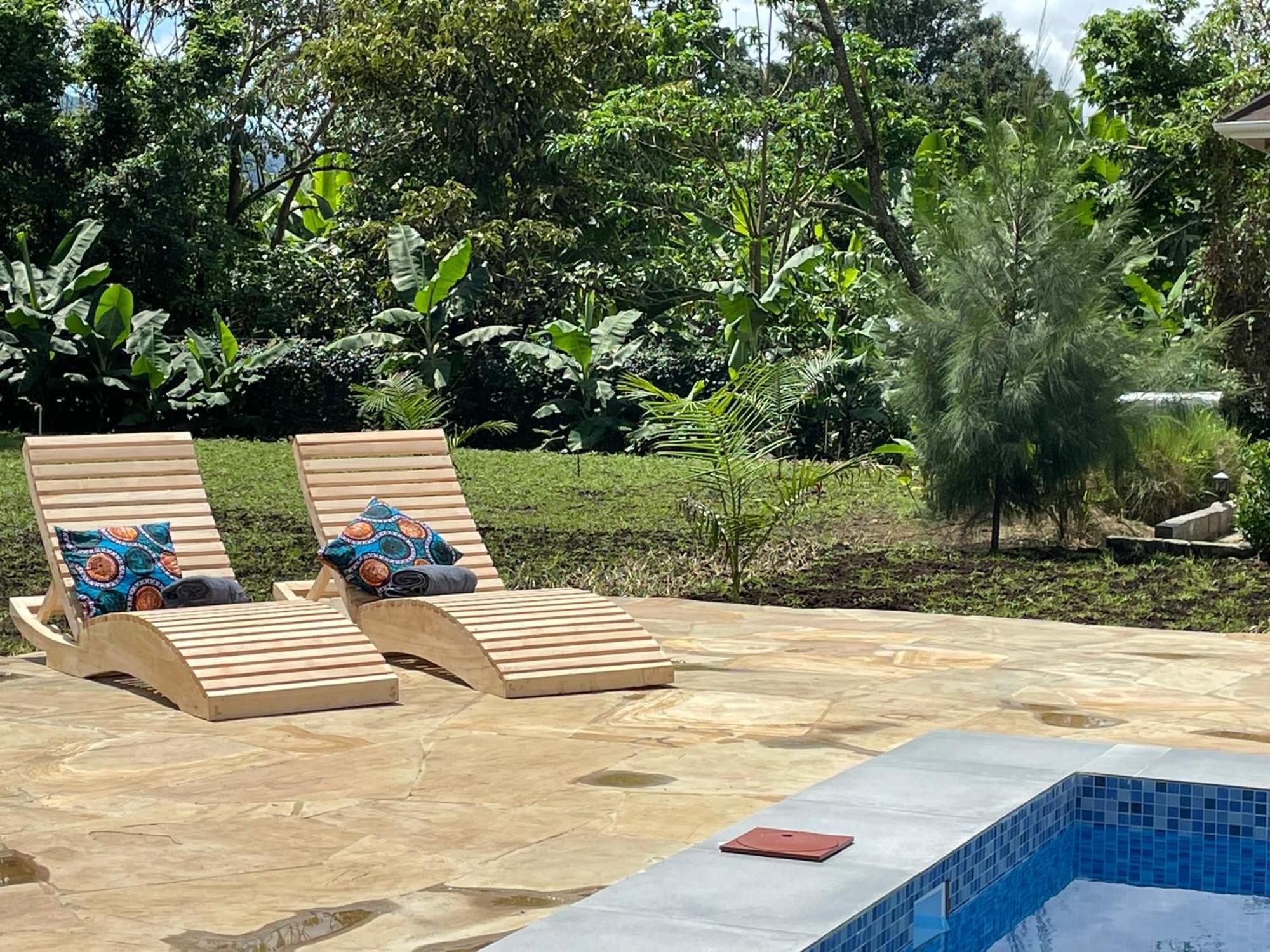 Tanzania Safari Lodge Аруша Экстерьер фото